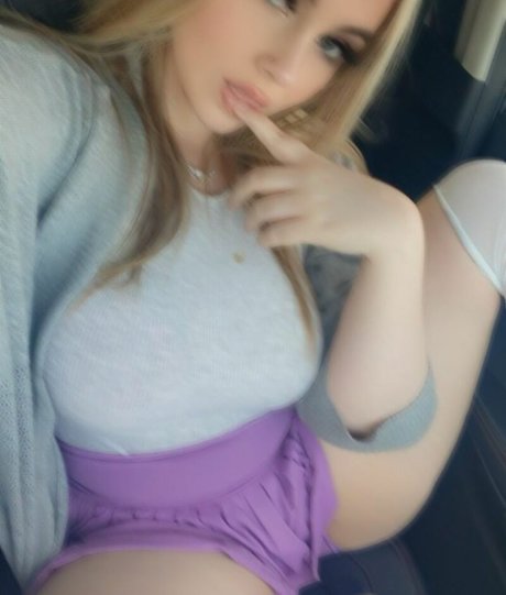 Rialovesyu NSFW OnlyFans