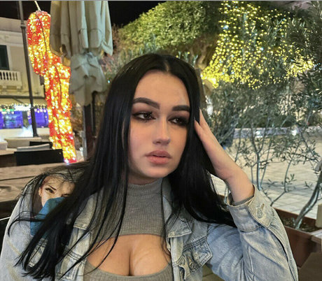 angelyaa OnlyFans öffentliche Fotos OnlyFans