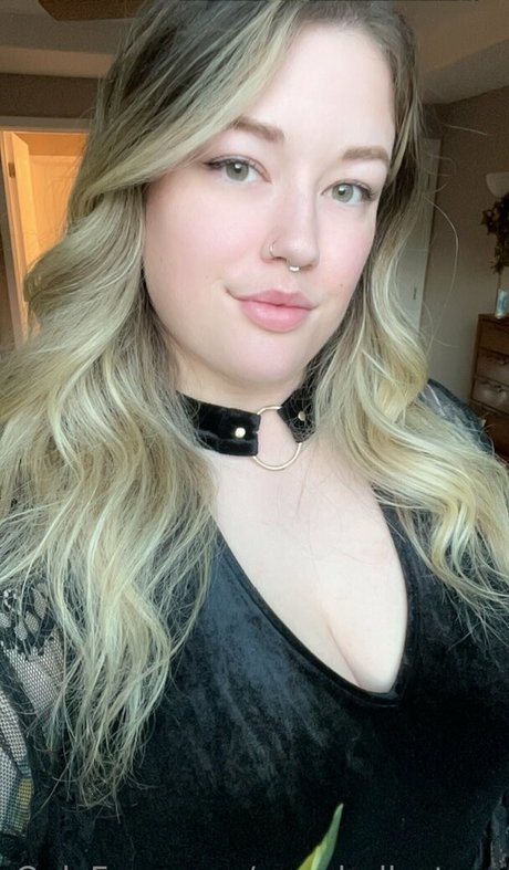 annabellestoes OnlyFans kostenlos geleakt