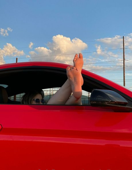 annabellestoes OnlyFans-Inhalte