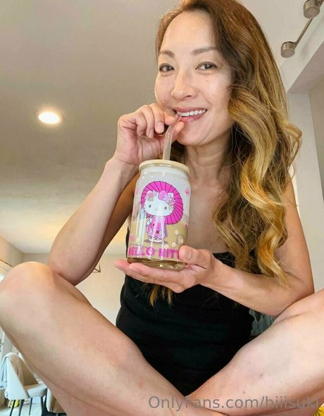 hiiisuki OnlyFans Leaked