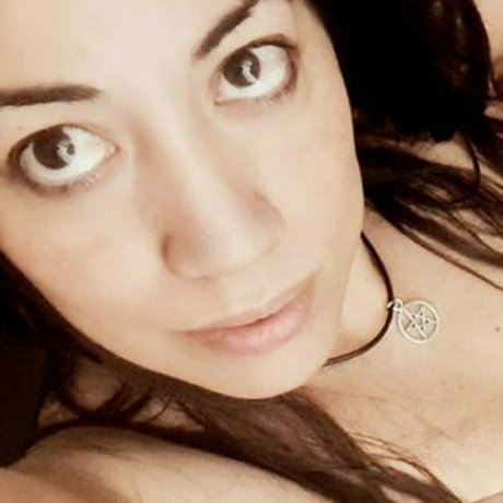 asianravenx Leak von OnlyFans Pornografie