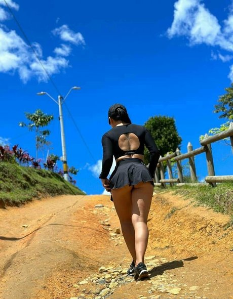 megairisxxx OnlyFans Lesbisch