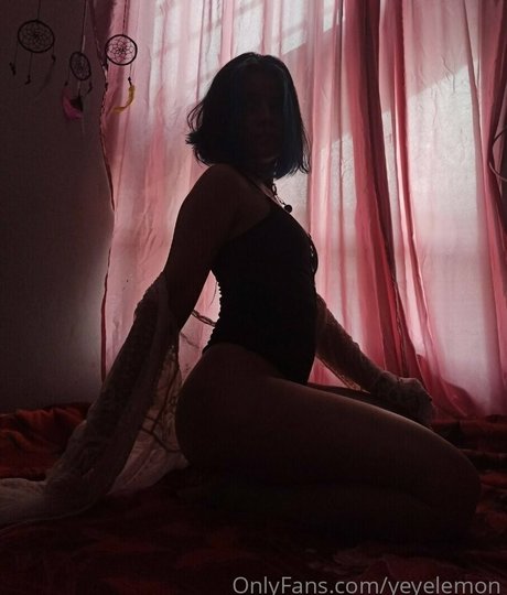 yeyelemon Oben ohne OnlyFans