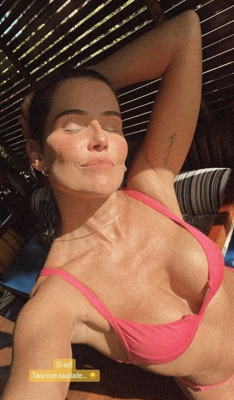 Deborah Secco OnlyFans schlank