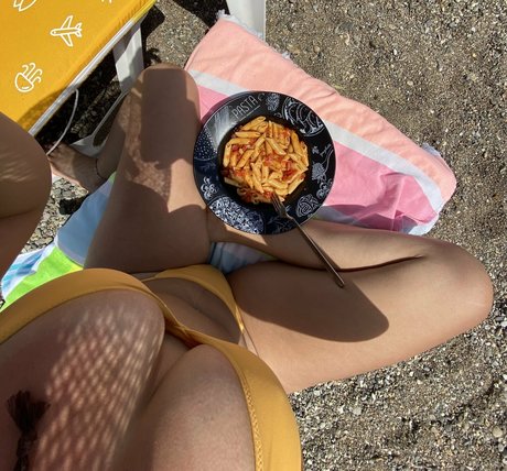 naughty lola Nacktporno OnlyFans