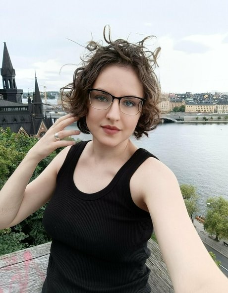 gera october Leaked OnlyFans