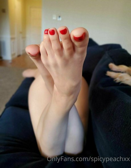 spicypeachxx Nacktbilder OnlyFans geleakt