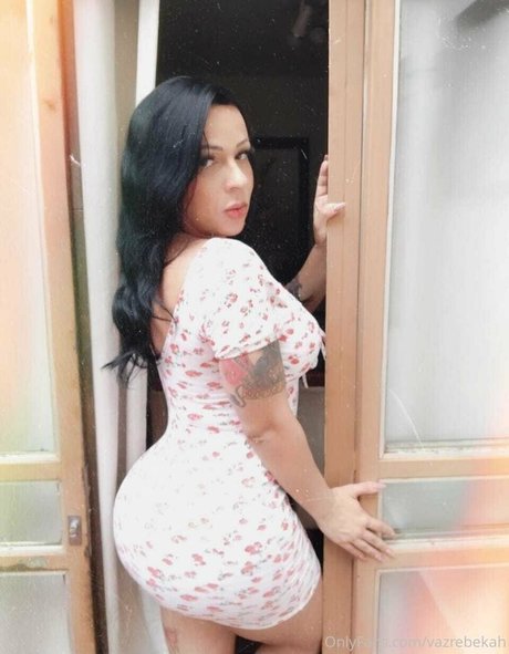 vazrebekah OnlyFans geleakte Brüste