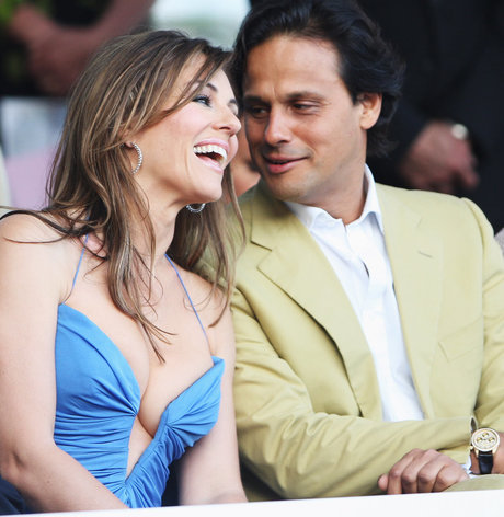 Elizabeth Hurley OnlyFans Inhaltstyp