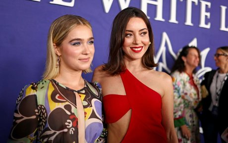 Haley Lu Richardson OnlyFans-Leak