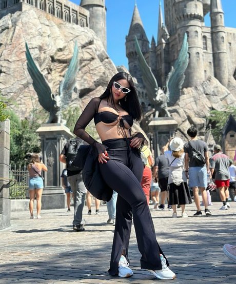 Nyvi Estephan OnlyFans Fick geleakt