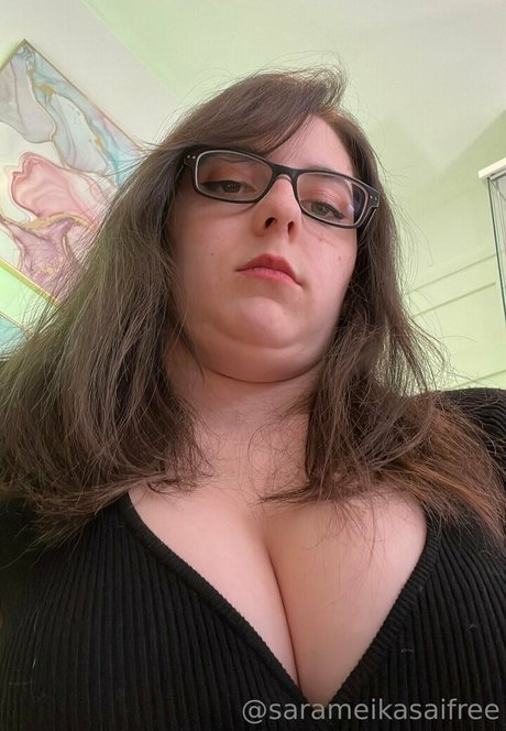 sarameikasaifree Strip OnlyFans