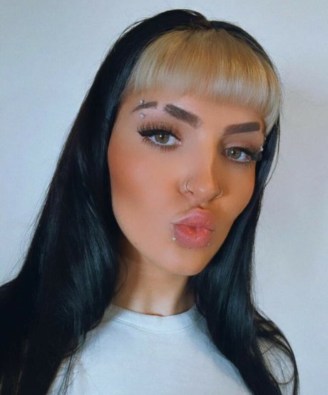 Steph De Lander Heiße OnlyFans Inhalte