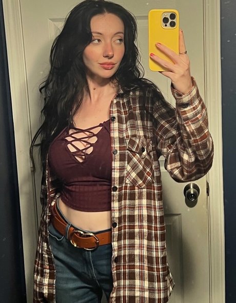 onlyzaboomafoo OnlyFans geleakte Brüste