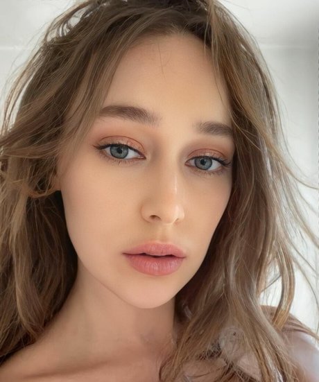 Alycia Debnam Carey OnlyFans-Post