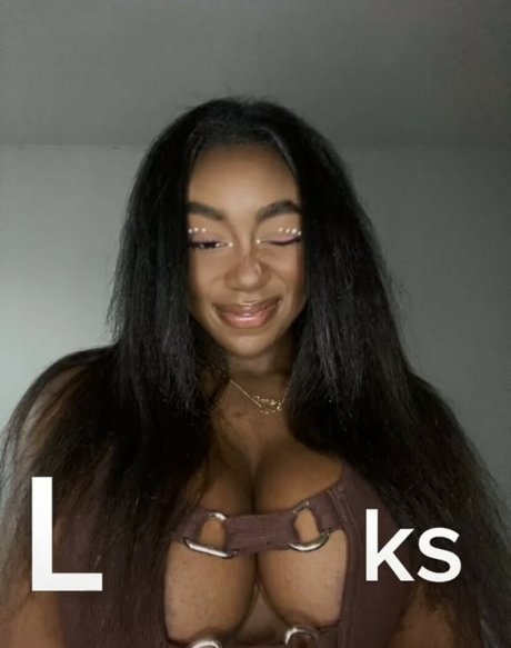 Majormommyissues Leaked OnlyFans Bilder