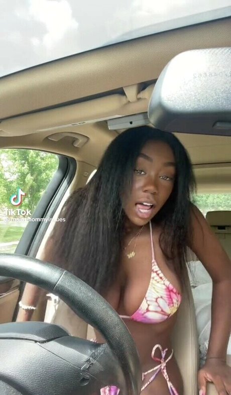 Majormommyissues Nacktbilder von OnlyFans