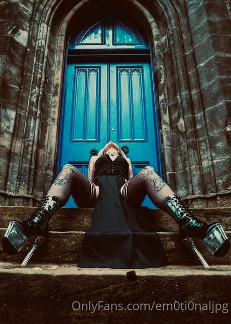 em0ti0naljpg OnlyFans-Archiv