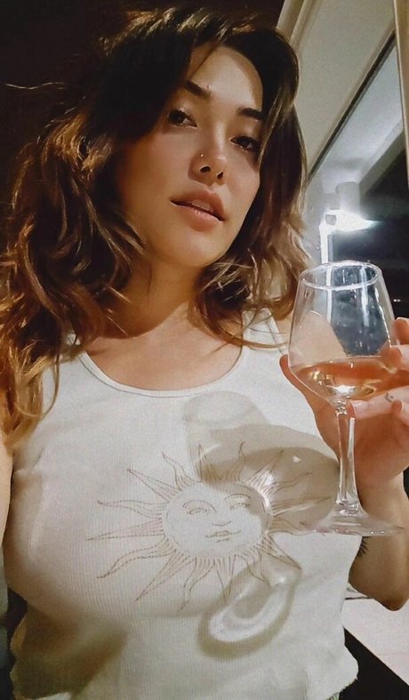 AvaGG OnlyFans-Leaks