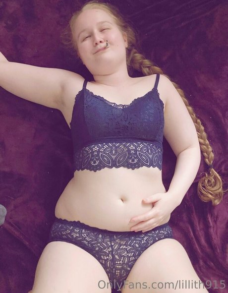 lillith915 OnlyFans Leak