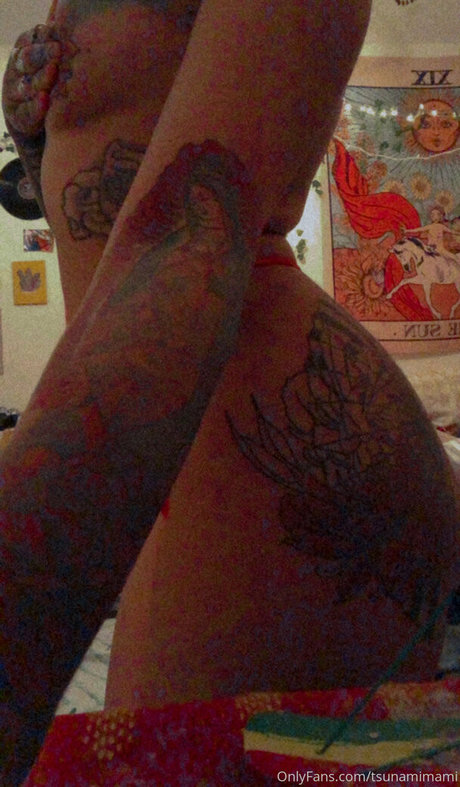 tsunamimami OnlyFans-Bilder geleakt