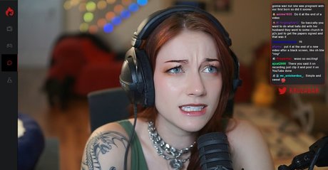 Kruzader Nacktbilder von OnlyFans geleakt