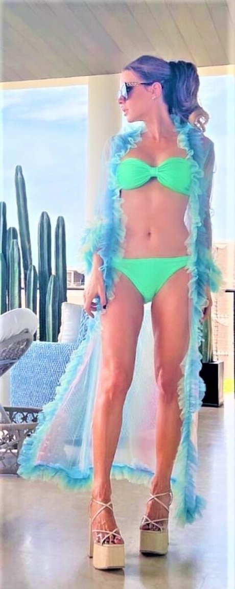 blonde puma nur fans nackt Bild