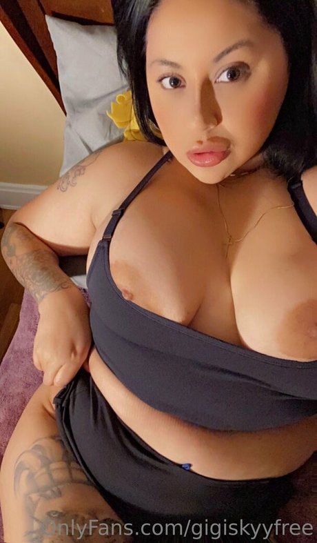 gigiskyyfree NurlyFans-Pornos