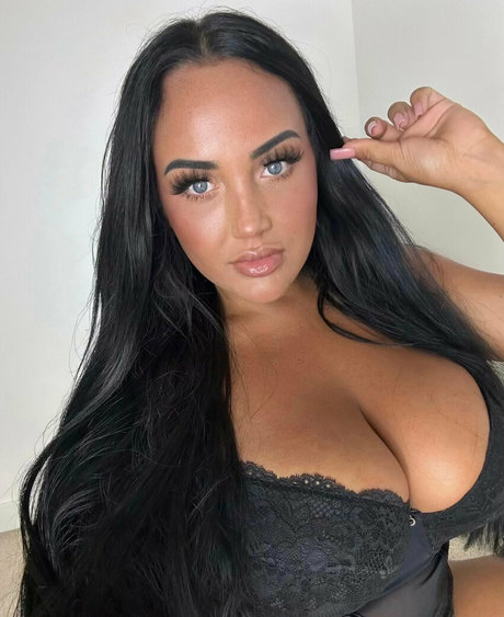 brunettebabiii OnlyFans Leak