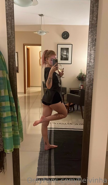 Flavia Sayuri OnlyFans-Bilder