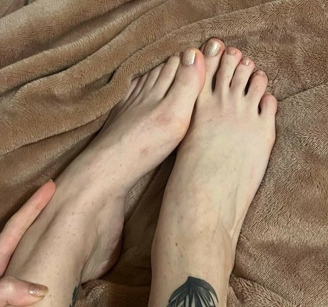 Flavia Sayuri Nacktbilder-Leaks von OnlyFans