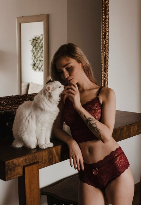 Flavia Sayuri OnlyFans Arsch Leak