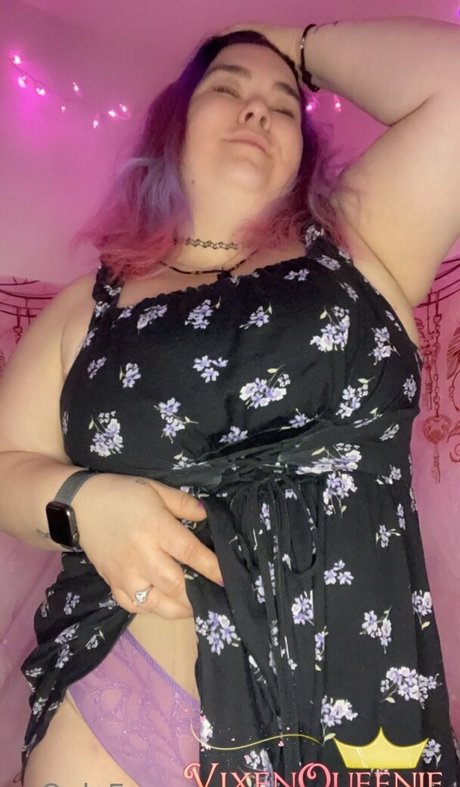 vixenqueenie Nackt Leaks OnlyFans