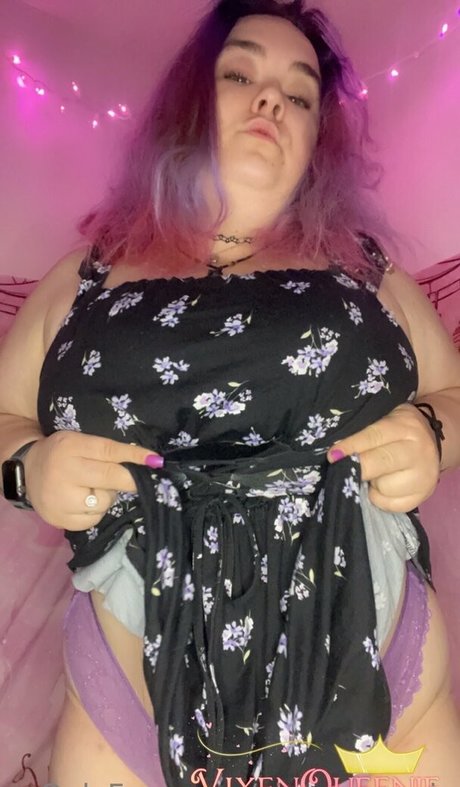 vixenqueenie OnlyFans Sex Leaks