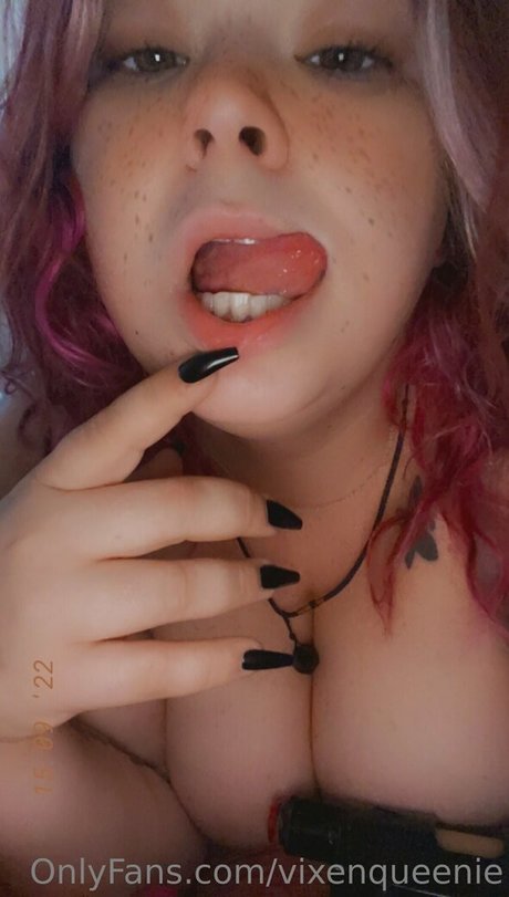 vixenqueenie OnlyFans nackt