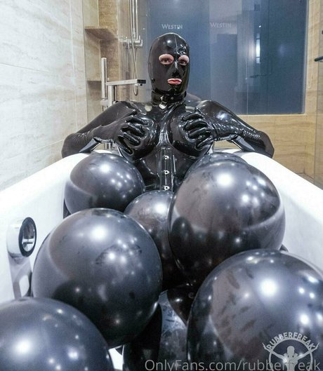 rubberfreak Nacktbilder von OnlyFans geleakt