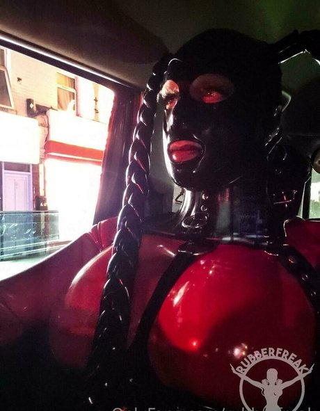 rubberfreak Nacktbilder von OnlyFans