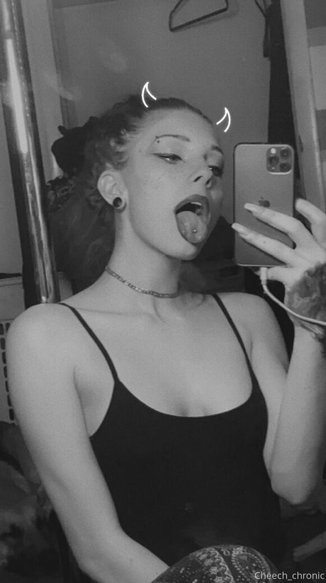 free cheech chronic Nacktbilder von OnlyFans