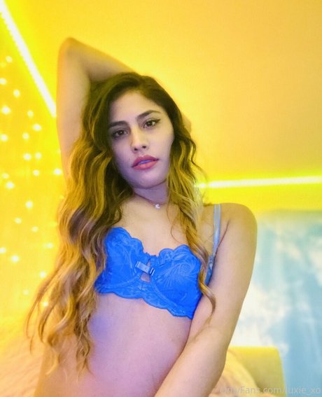 luxie xo OnlyFans nackt