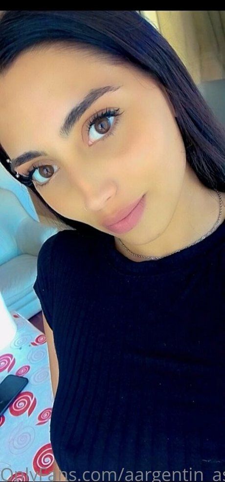 aargentin ass Nackt auf OnlyFans Leak