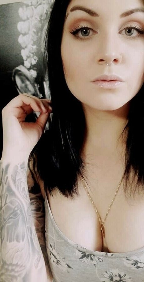 official miss gigi OnlyFans-Leaks