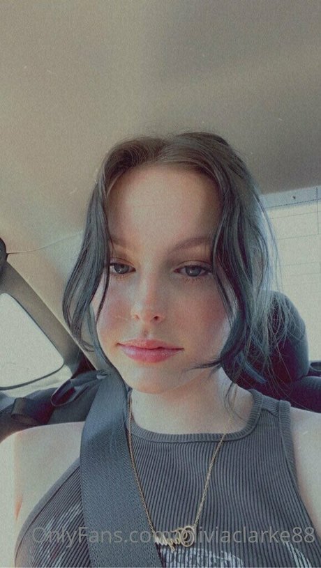 oliviaclarke88 Leaks von Nacktbildern auf OnlyFans