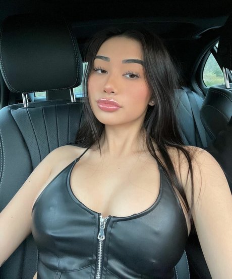 Ellerie Marie OnlyFans Inhaltstyp