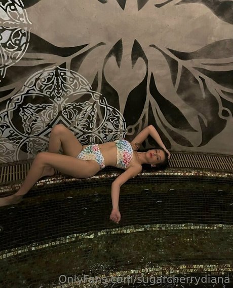 sugarcherrydiana Sex auf OnlyFans