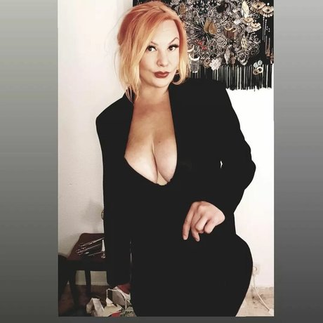 Ming naaa Nacktbilder von OnlyFans geleakt