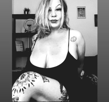 Ming naaa OnlyFans-Leaks