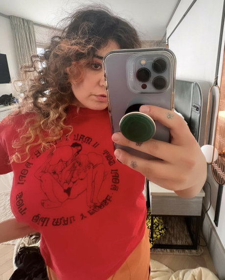 Remi Wolf OnlyFans kostenlos