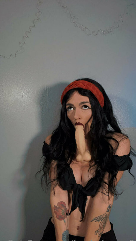 freakyfernu 8 OnlyFans Sex Leak