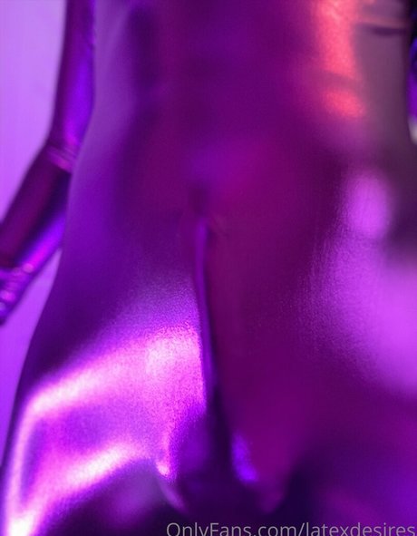 latexdesires OnlyFans Bilder